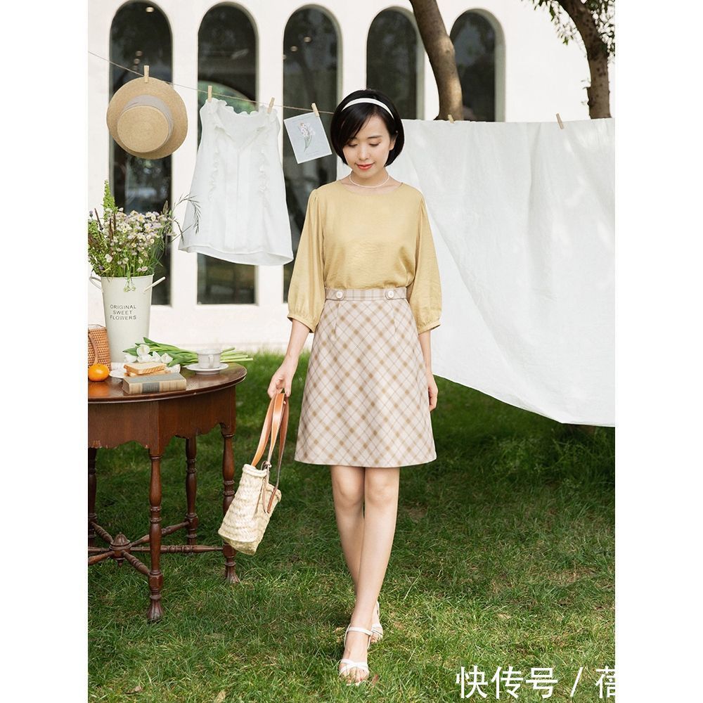 身材|真正会穿的女性,从不拒绝“A字裙”,它能让身材与气质一应俱全