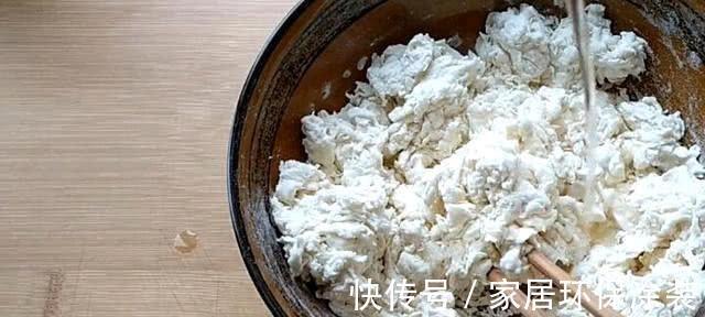 猪油|无论用热水冷水和面，烙出的饼都很硬？卖烧饼30年的大叔来支招