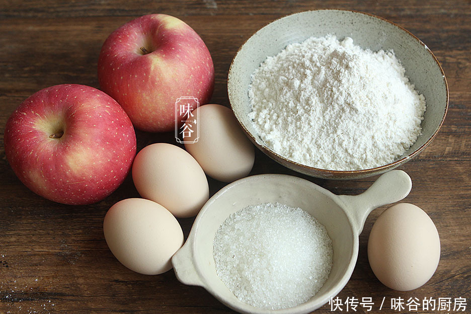 面糊|天冷,这水果加4个鸡蛋做早餐饼,软糯香甜有营养,一次4个不够吃