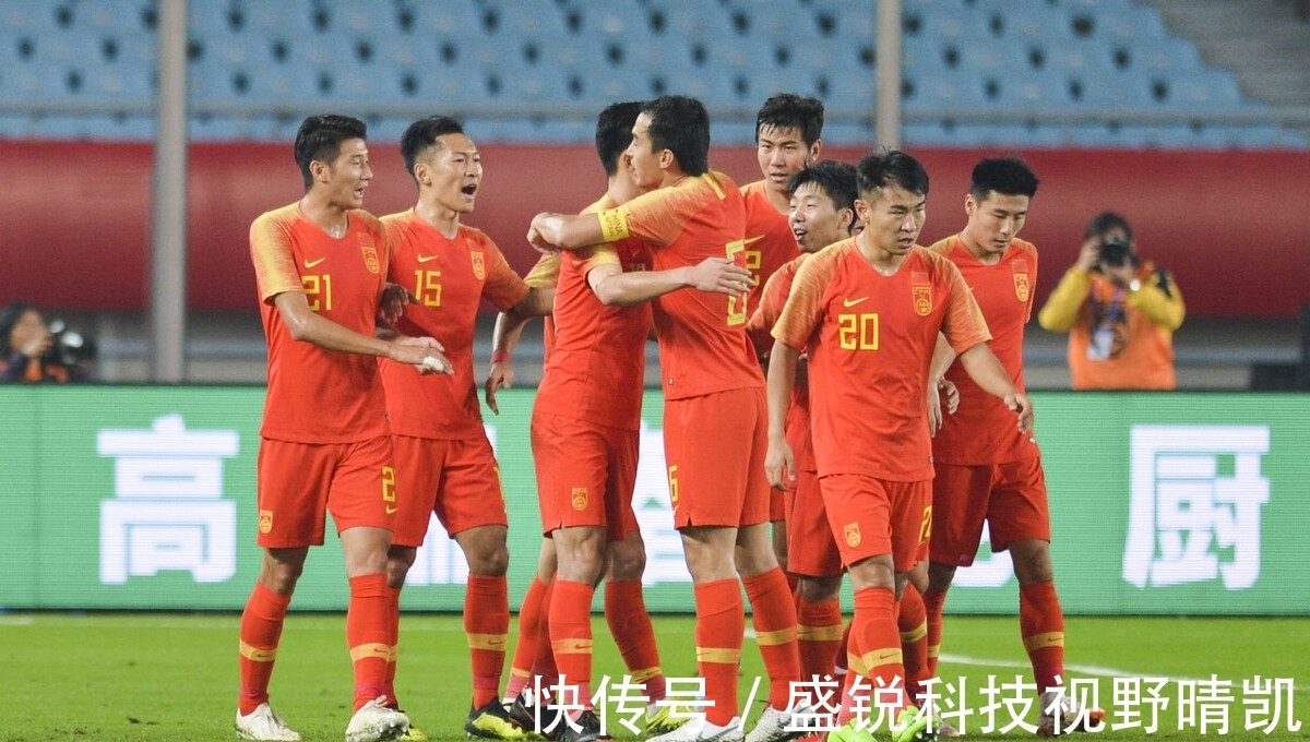 法语系|国足再归化一名外援，没有好的中场组织者，再强的锋线也没用