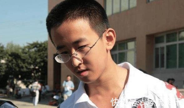 买房|当初“逼”父母北京买房的小男孩，直言不买房就退学，现状如何