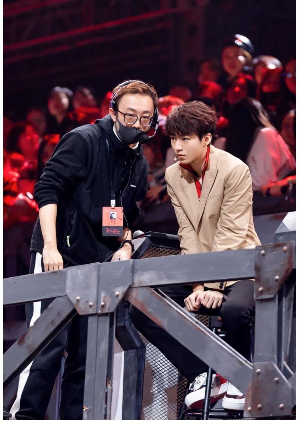 周奇墨|脫口秀與真人秀的結合，是潘弘春和他的盲盒