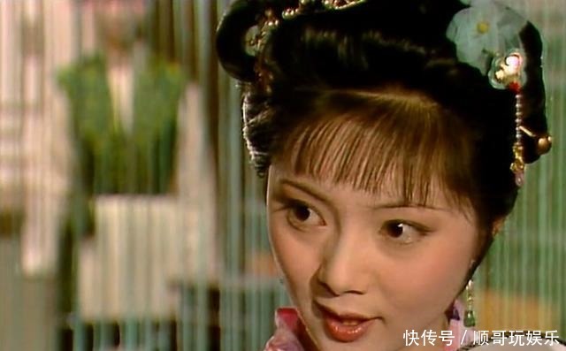 《红楼梦》里对薛宝钗命运的暗示有多可怕!