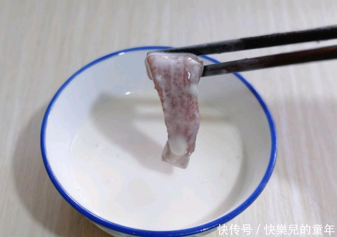 酸酸甜甜的口感再配上一碗米饭，孩子天天吵着要吃，下饭必备