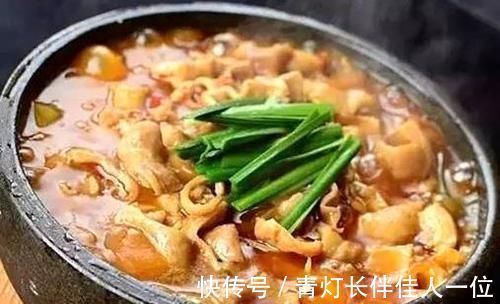 黄瓜|看似简单的家常菜，味道却相当美妙！越吃越香，瞬间饭菜都吃光！