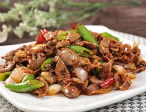  好吃|在你心中，青辣椒炒什么最好吃？