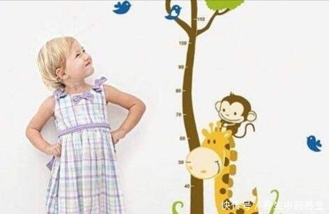 妈妈|女孩第一次来月经,若早于这个年龄,有可能会长不高,妈妈要知道!