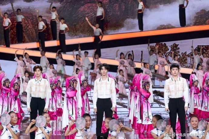 央视一套|央视国庆晚会收视夺冠,三大缘由,让这台晚会成为收视率爆款