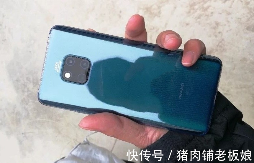 鸿蒙|从5399跌至1297，2K曲面屏+鸿蒙系统+IP68防水，售价更“亲民”了