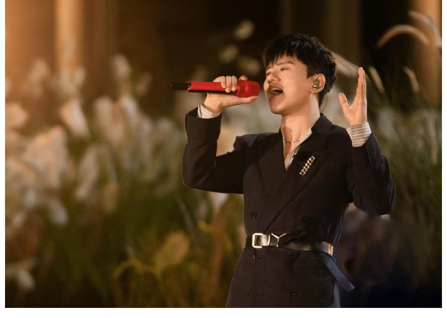 時光音樂會聚齊眾位大佬，坐下來談談心唱唱歌，大受觀眾喜愛