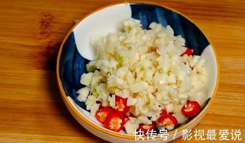 精盐|炒茄子时,直接加油炒就错了!教你一招,茄子不吸油还不发黑