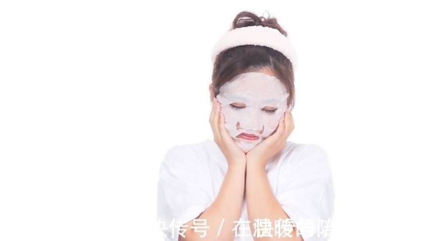 面膜|你经常敷面膜,但可能你却不知道这两个时候才是最需要敷面膜的。