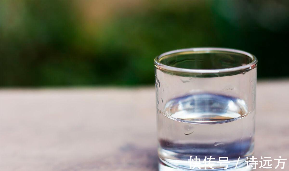 脾胃|孩子缺钙不长个,原来喝水时间搞错了,这3个时间段要小心