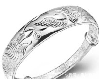 伺候|金镯&银镯&翡翠镯 哪个最难伺候?如何保养?