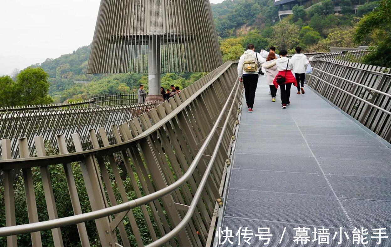 海跃实业|福道安全步道 悬空栈道铝格栅 登山步道