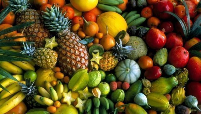 闹肚子|这4种食物别放冰箱里,拿出来就得扔,吃了就闹肚子,记住了吗?