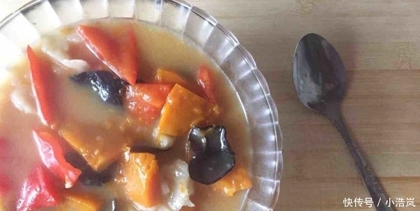 牛肉|“疙瘩汤”最好吃的做法,加上南瓜面,味道鲜美,好吃到不想停