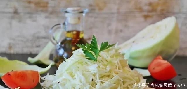 为了一盘“酸菜”,法国人和德国人吵起来了