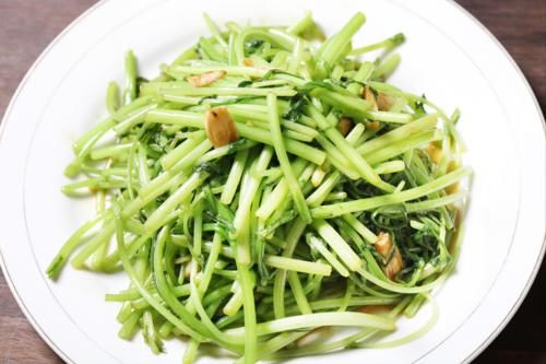 皇帝菜|这菜被誉为“皇帝菜”，炒一炒清香爽脆，三伏天遇到别手软