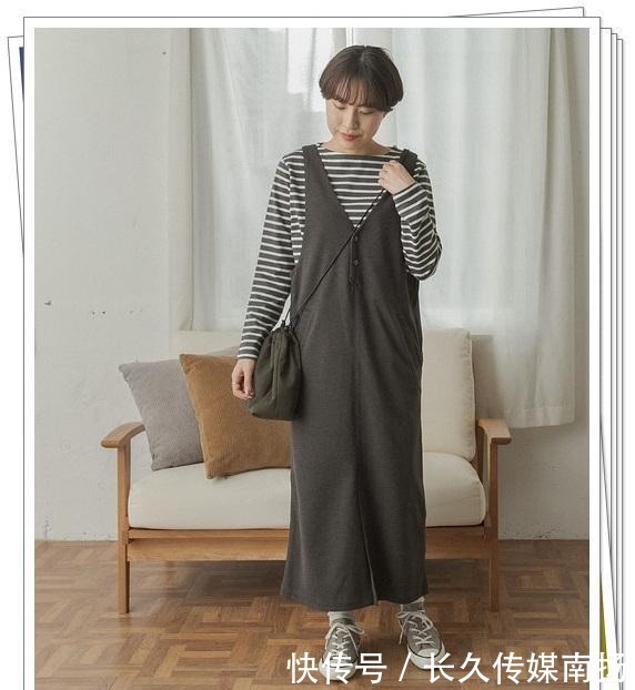 显得|时髦的“背心裙”你有吗?秋冬可以这样搭配,显得更时尚更优雅