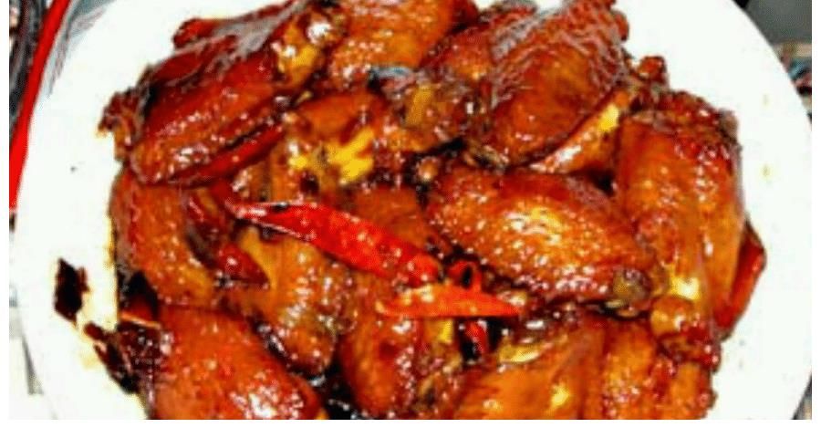 鸡肉|一道经典的红烧鸡翅，到底怎么做成的，一起看一下