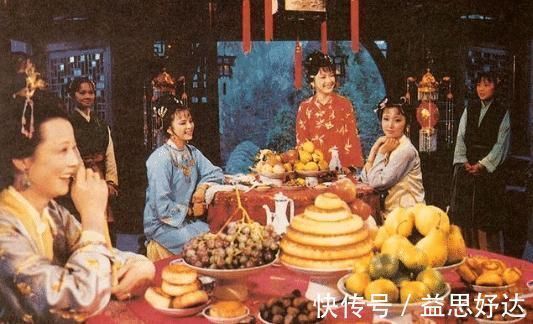 天子&一捧雪伏下贾家之败:当今天子看上了啥宝贝,竟然要把荣国府抄家