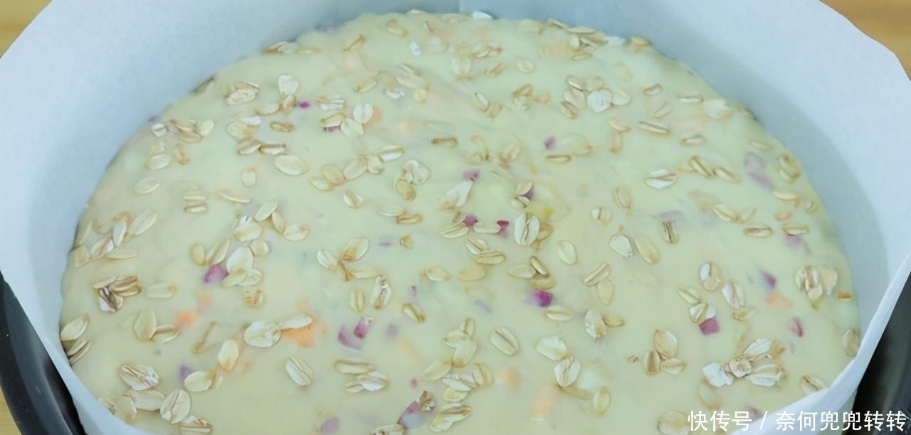 用燕麦片来发面,操作实在太简单了,好看又好吃,出锅家人都爱吃