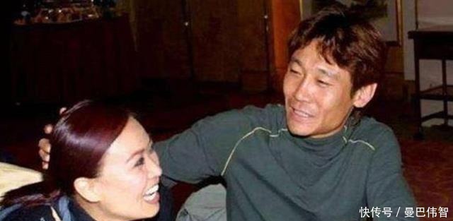 国足|50岁前国脚出狱后办俱乐部，前妻是歌坛天后，如今再婚生活安稳