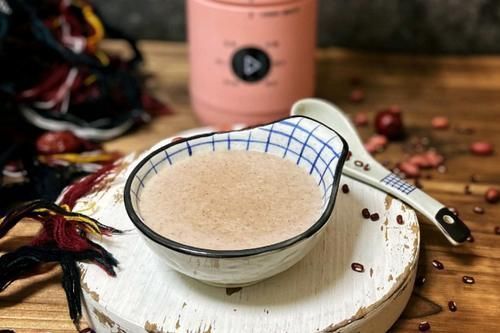 赤小豆|它是便秘者的“福星”,肠道不通顺,每天喝2碗它排空肠道,管用