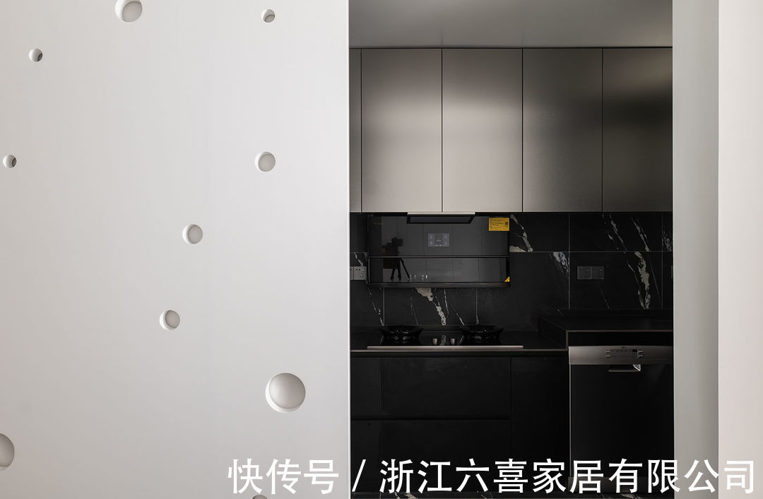 房门|我们让房门能透光,还把夜空带回了家