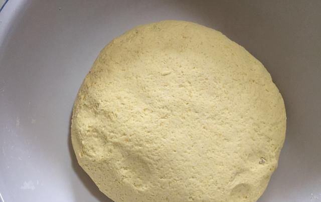 蒸发糕|玉米面你最想不到的做法,比蒸馒头简单,像面包一样暄软好吃