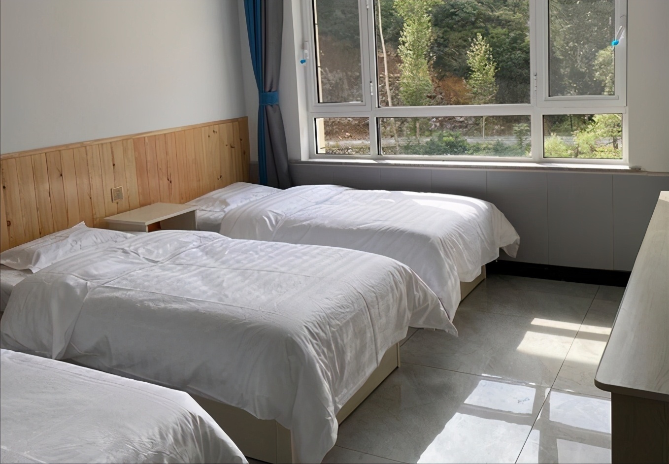 上线|春暖花开时,不仅要看青松岭美景,还要吃兴隆山沟沟民宿特色美食