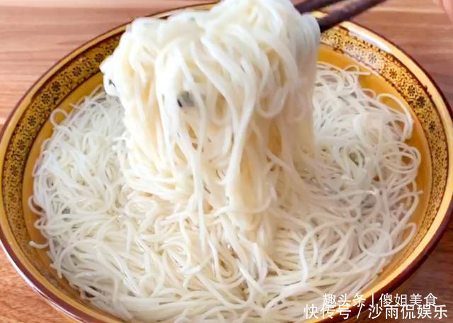 清汤面|早餐喜欢吃面条的一定要收藏,教你一个简单的做法,色香味俱全