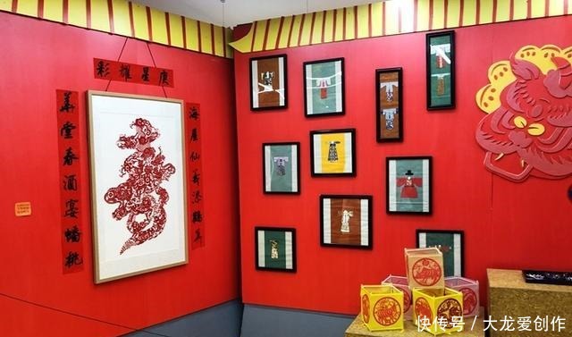 设计师|亲裁罗裳、制作簪饰,这门课程让每个学生都成为“古风”设计师