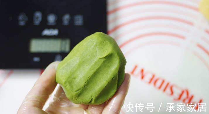 香甜|自制奶香绿豆冰糕，做法简单，香甜绵软，孩子很喜欢吃