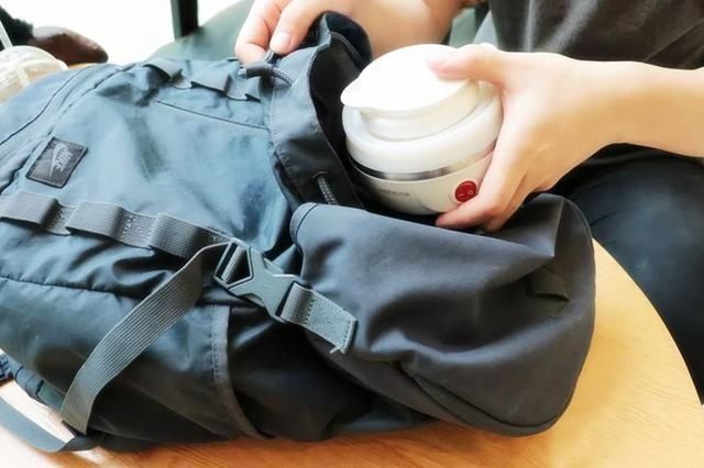 视神经|宝宝什么时候能出门？和出生时间长短关系不大，满足这个条件就行