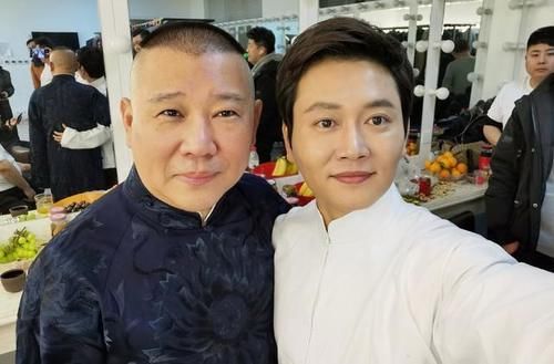 孟鹤堂|德云社团综进入白热化,孟鹤堂观众投票再次第一,他该感谢岳云鹏