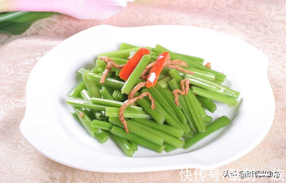 国庆节家宴，分享12道“下酒硬菜”，招待贵宾备有面子，越喝越有