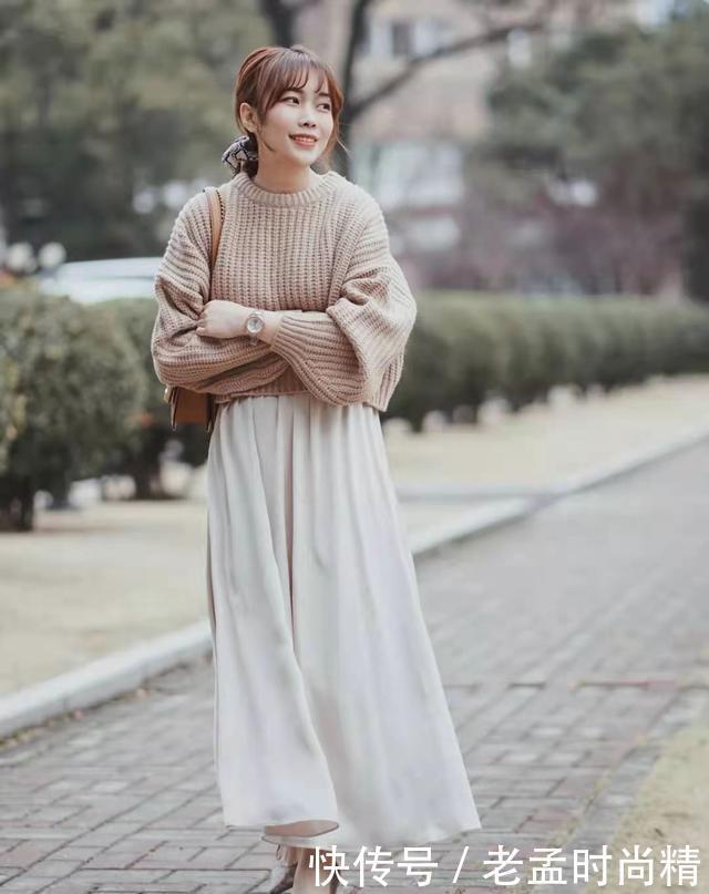 针织衫+半身裙早春万能穿搭公式, 时尚洋气, 关键还显瘦