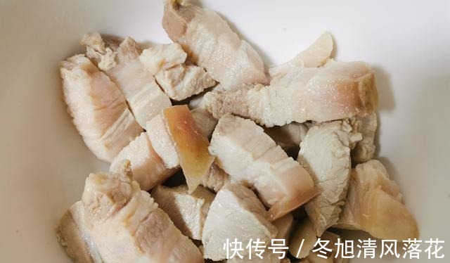 白菜炖粉条超好吃,技巧全在这,做出来鲜香入味,一大锅不够吃!