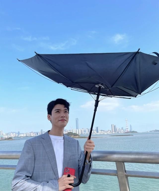 周也 姚安娜要上《中餐厅5》?丁真龚俊也来,黄晓明没人管了