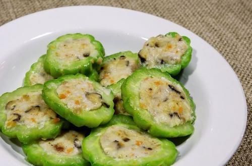 肠胃|人到中年想长寿，常吃3种食物，调理肠胃，延缓衰老，有益健康