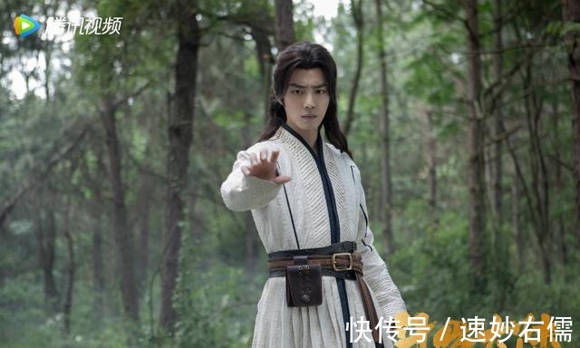 观众|知名作家用三个词评价肖战，作品三轮播出，观众：值得期待！