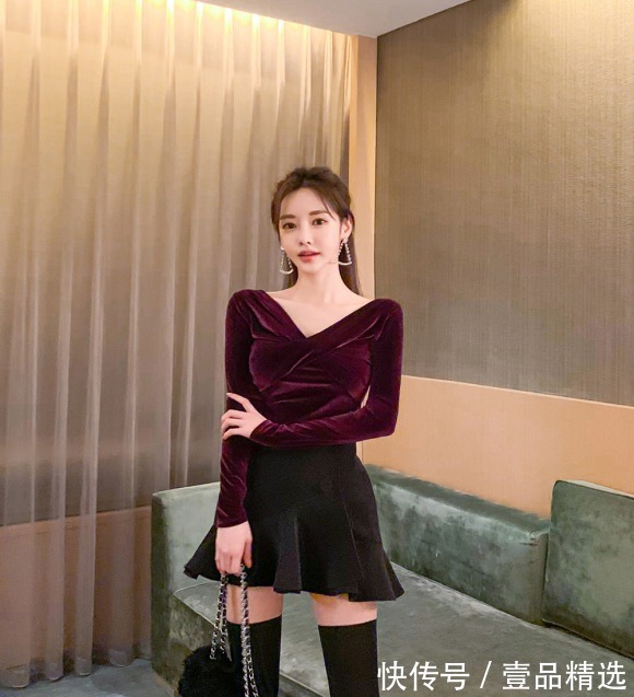 洋裙|女神孙允珠高清时尚搭配:葡萄汁露斜衩娇可俏美小洋裙