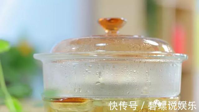 1根山药2个鸡蛋，加点它蒸一蒸，蛋糕一样松软！还能消食健脾