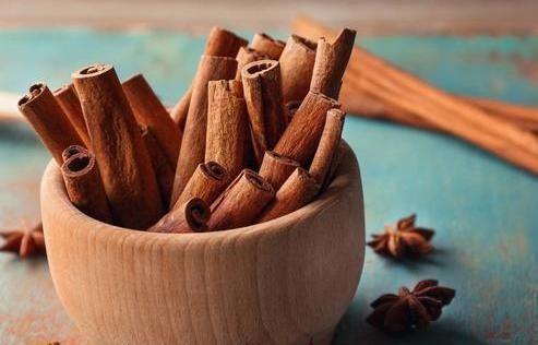 做卤水很简单，只要记得加4种香料，不管卤啥肉，鲜香又入味