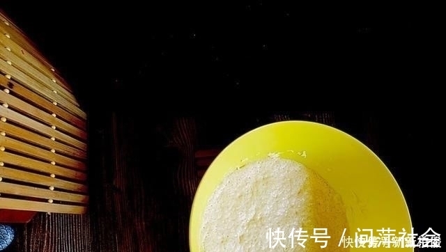 教你做营养又美味的早餐饼,10分钟就能搞定,不用揉面