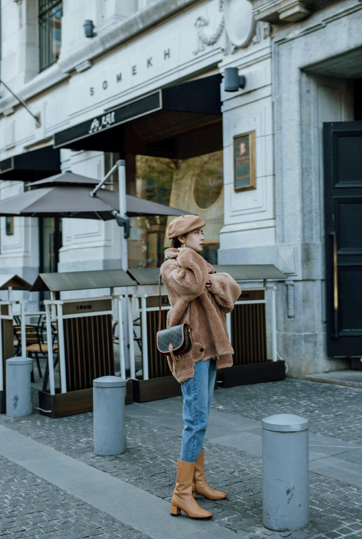 泰迪熊外套|今冬流行的“泰迪熊外套”长这样,和牛仔裤搭配可高级了,超好看