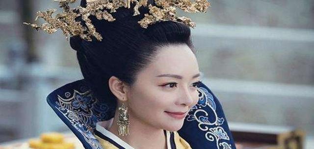 全怪|皇帝废31岁皇后迎娶16岁皇后, 战争失利后, 武将说 全怪老皇后!