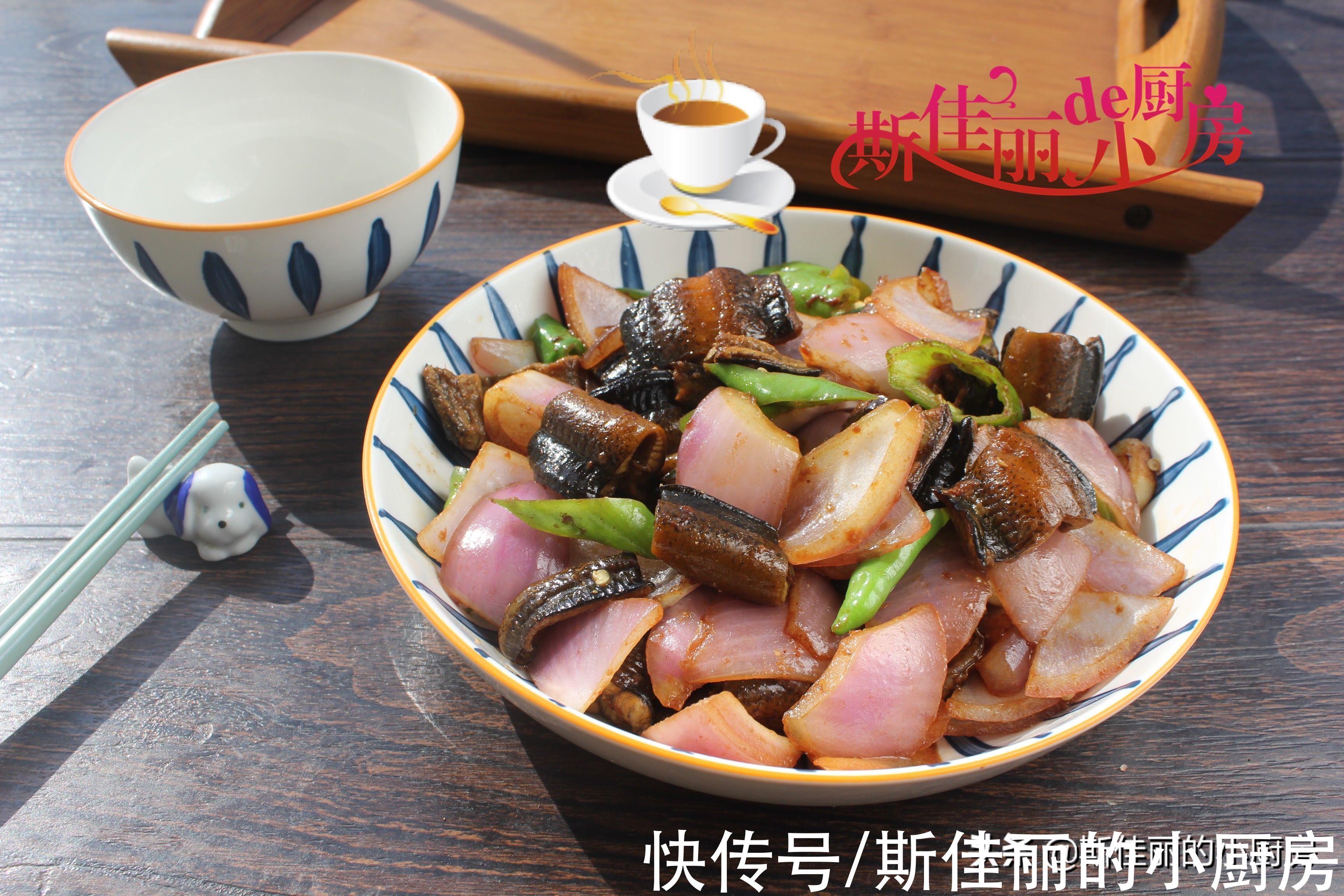 武汉一家三口的晚餐，晒圈火了，实惠美味又营养，网友：会过日子